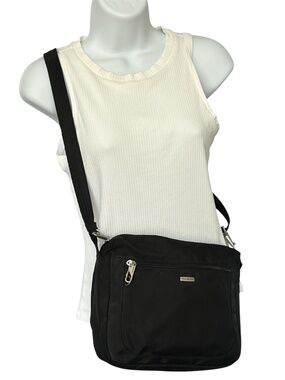 Travelon Bag Crossbody Zippered Anti-Theft Black Slash Proof Strap RFID Slot